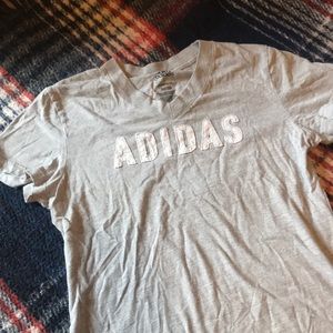 Adidas tee